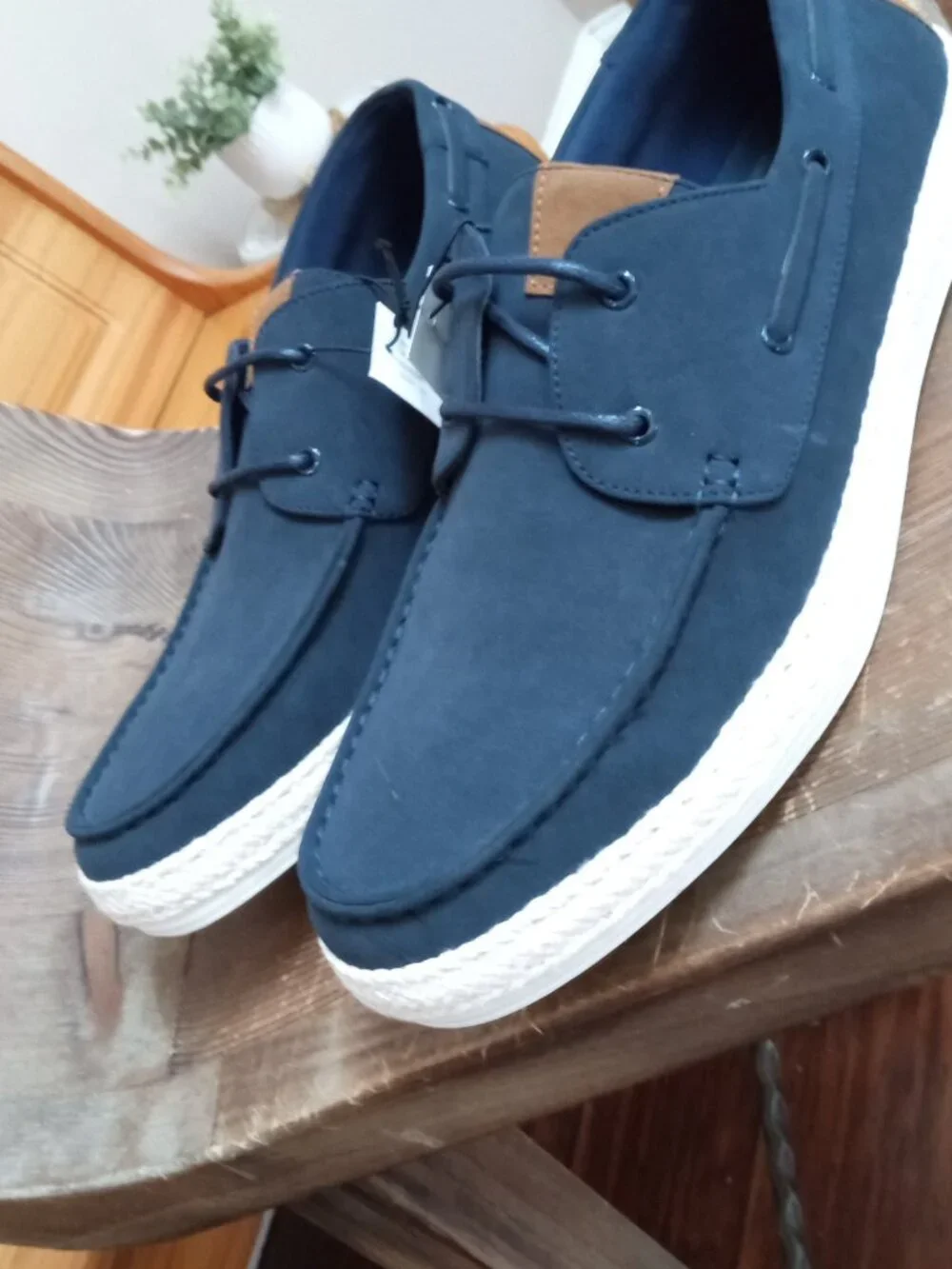 X-ray Men's Size 10.5 Navy Blue Lightweight Fashion Sneakers NEW!